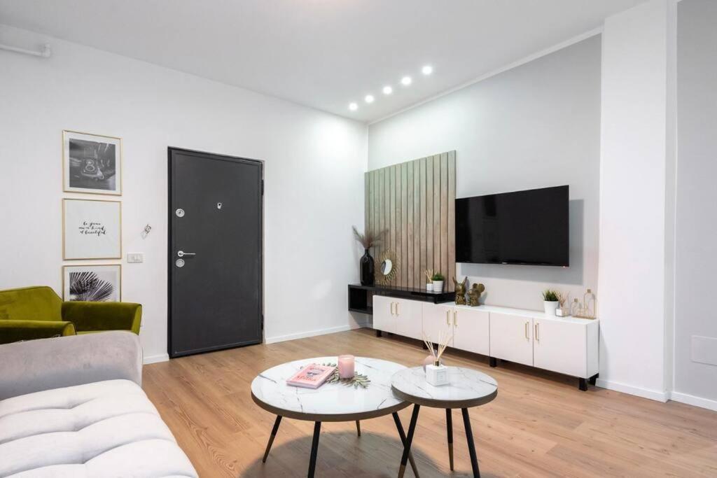 Old Town Bucharest Apartment Poiana 7 외부 사진