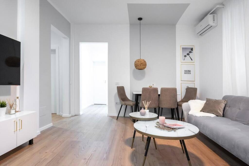 Old Town Bucharest Apartment Poiana 7 외부 사진